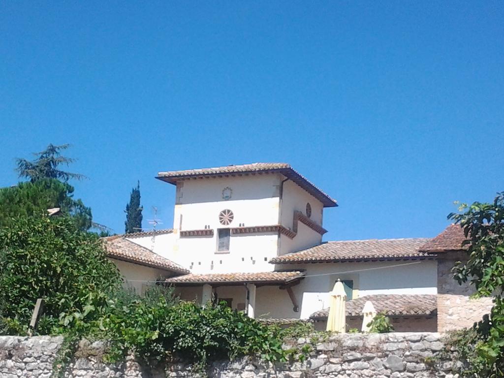 Gasthaus La Palombaia Spoleto Exterior foto